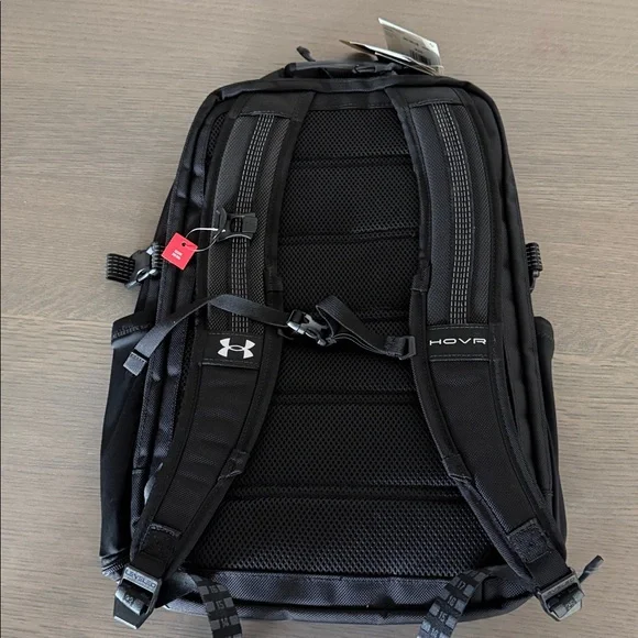 Under Armour backpack - Picture 2 of 4